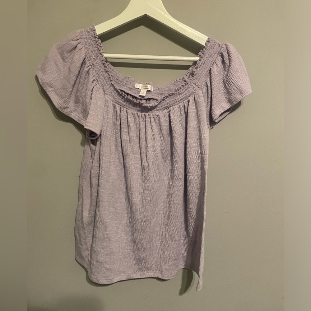 LC Lauren Conrad Lavender Lilac Short Sleeve Top SZ L‎